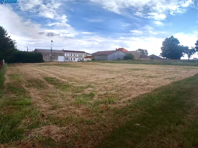Terrain, 1 153 m²