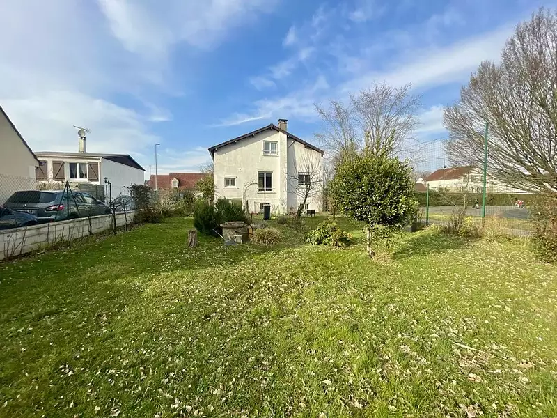 Maison, 77 m²