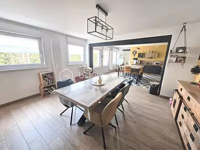 Maison, 195 m²