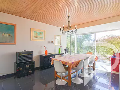 Maison, 242 m²