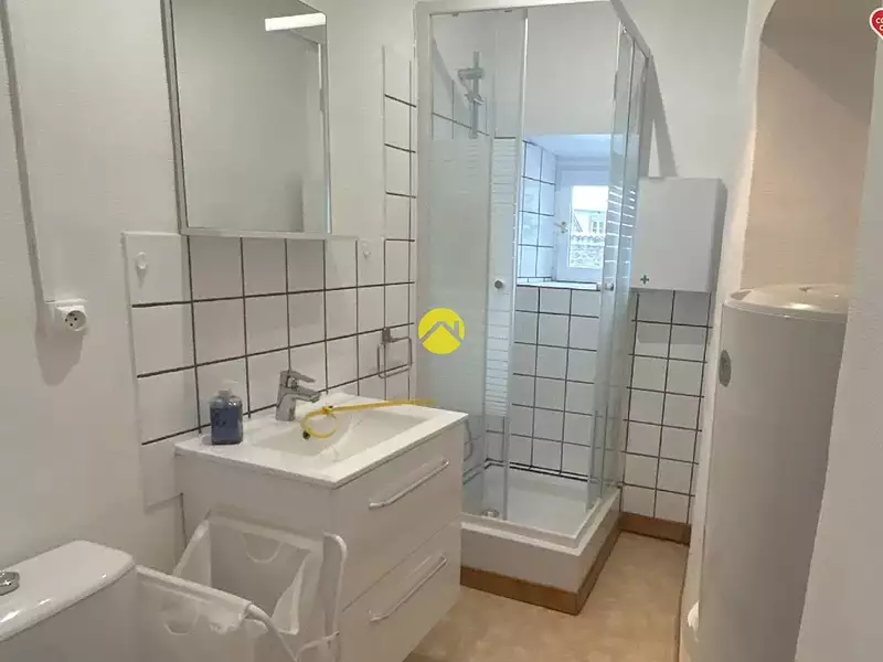 Maison, 166 m²
