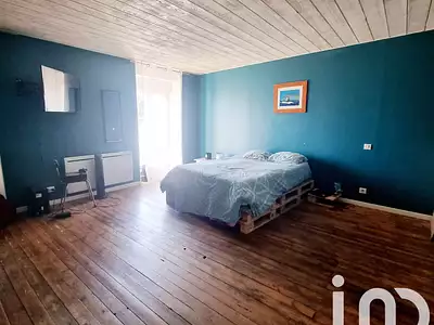 Maison, 235 m²