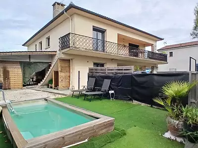 Maison, 247 m²