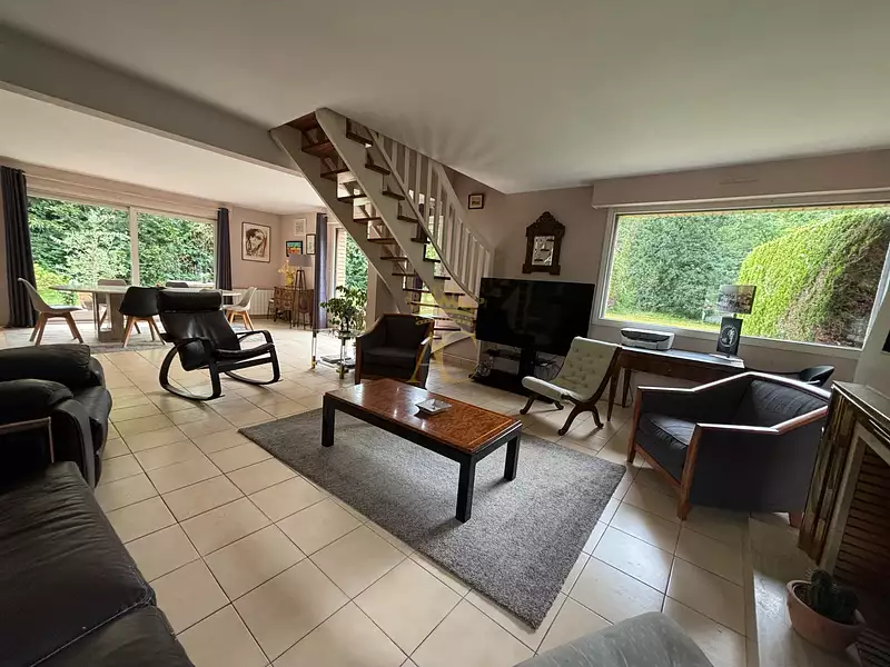 Maison, 145 m²