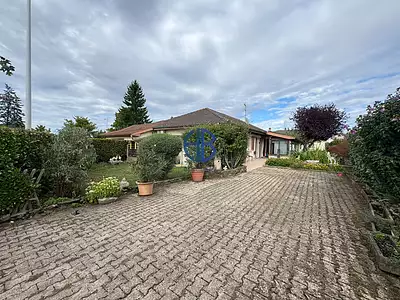 Maison, 168 m²
