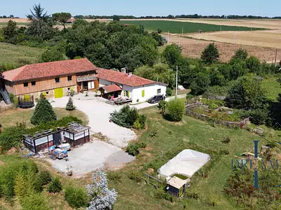 Maison, 259 m²
