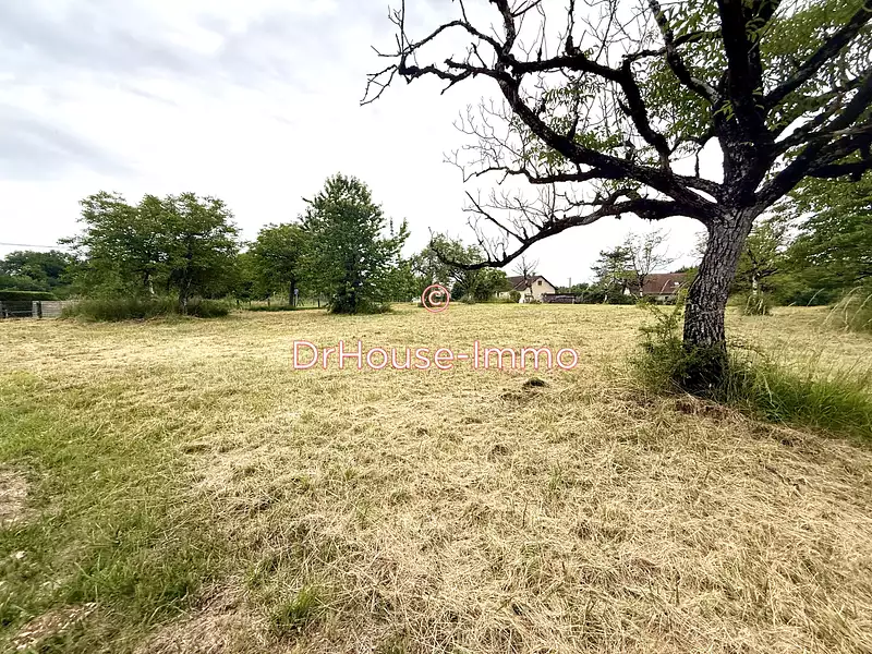 Terrain, 3 200 m²