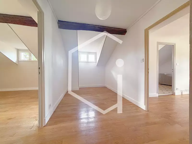 Maison, 156 m²