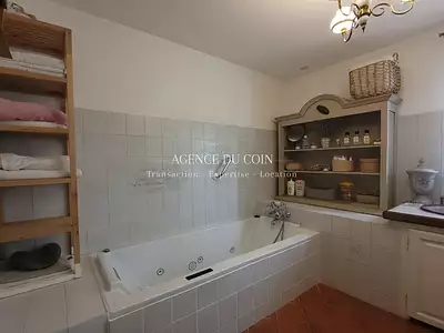Maison, 250 m²