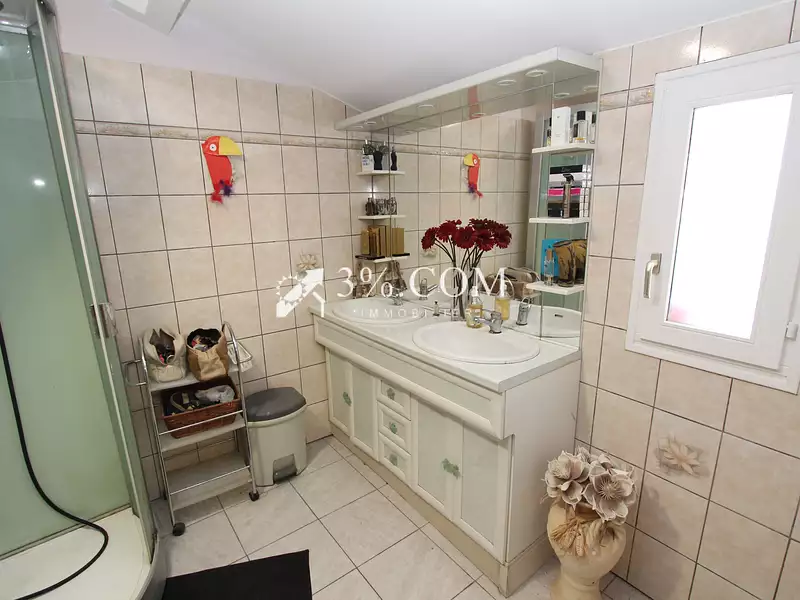 Maison, 93 m²