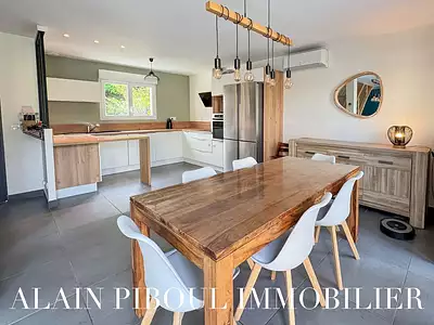 Maison, 105 m²