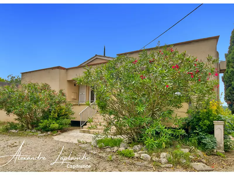 Maison, 177 m²