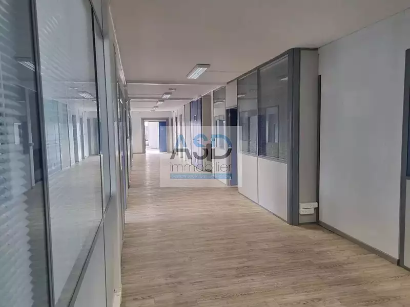 Divers, 390 m²