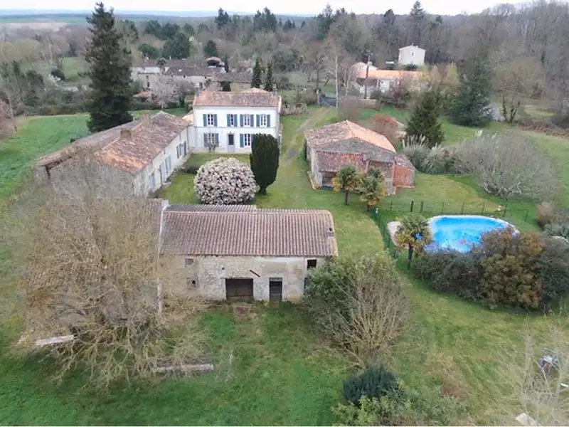 Maison, 290 m²