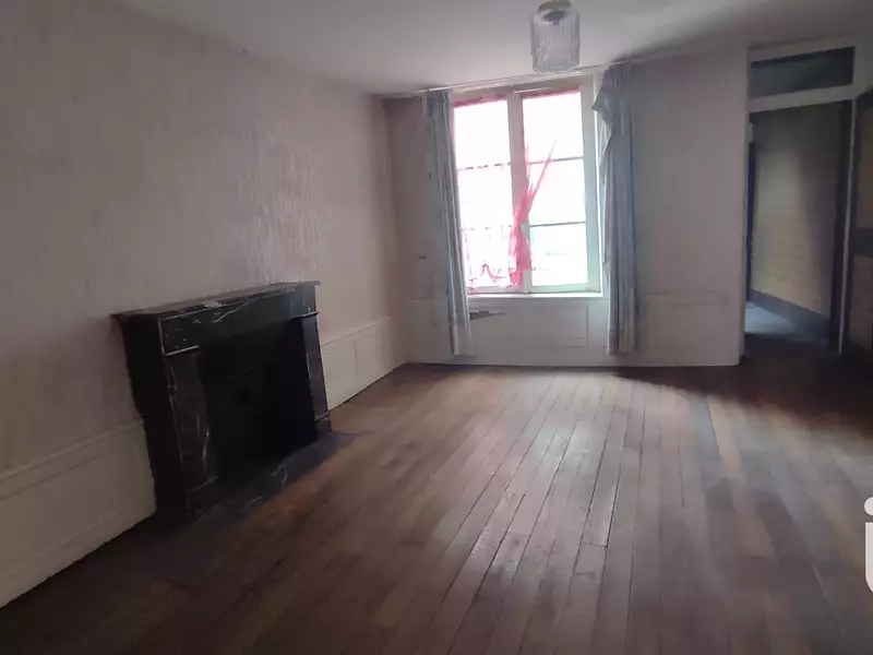 Immeuble, 250 m²