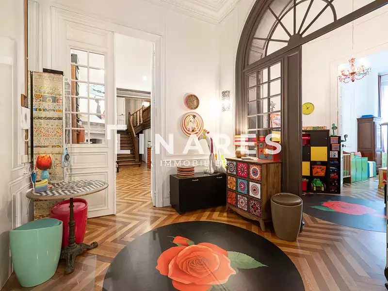 Appartement, 211 m²