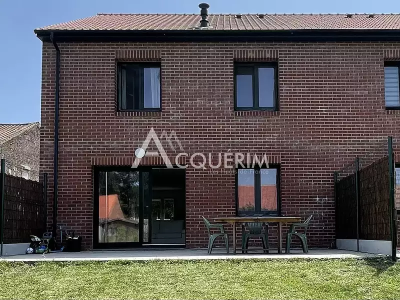 Maison, 114 m²
