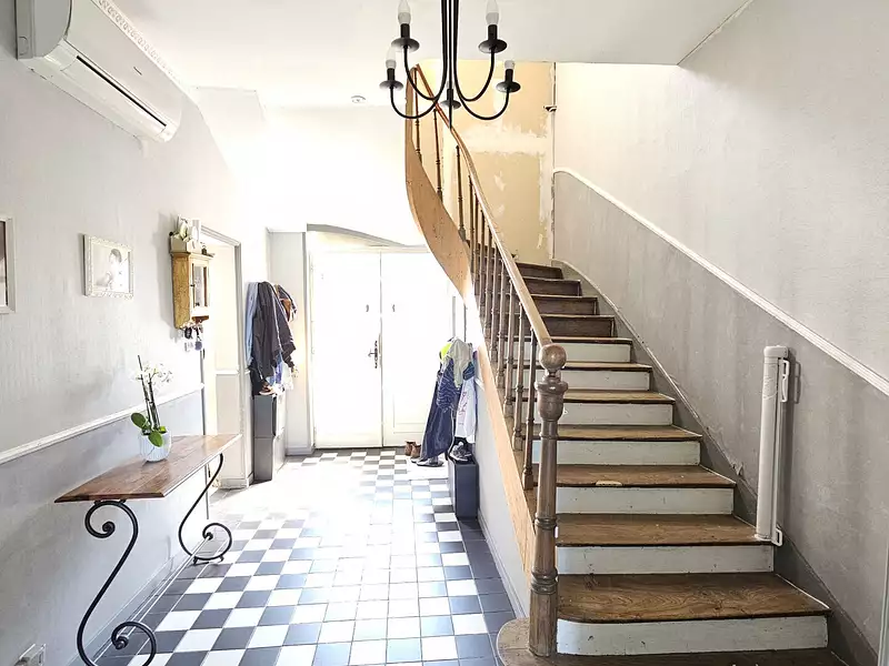 Maison, 208 m²