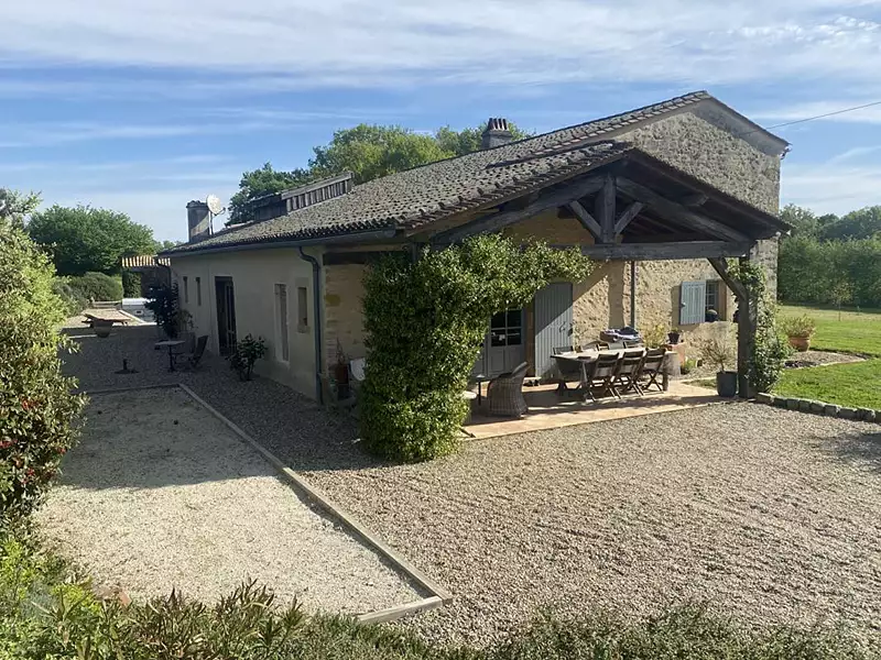 Maison, 235 m²