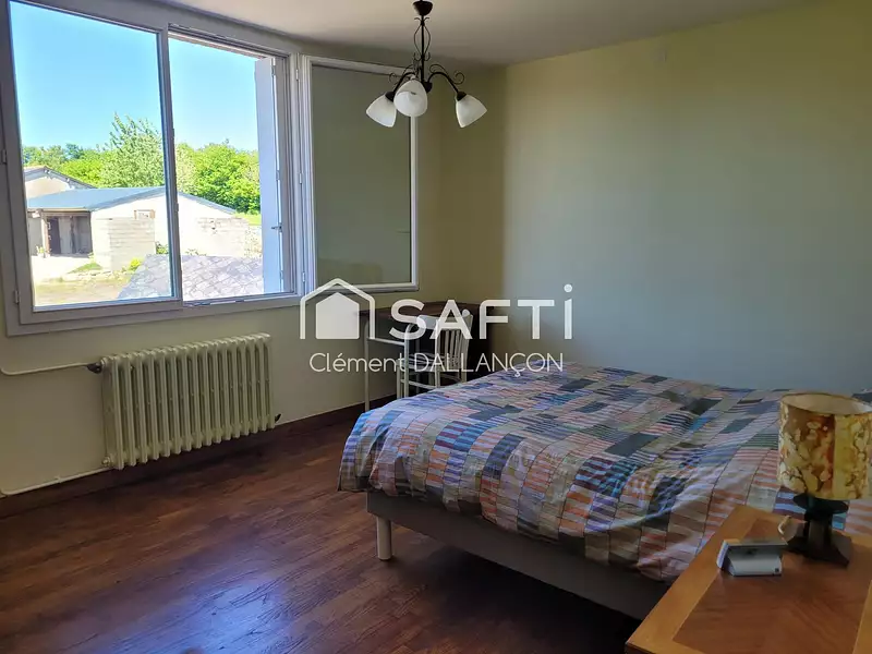 Maison, 325 m²