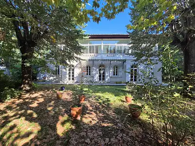 Maison, 215 m²