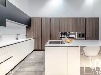 Maison, 330 m²