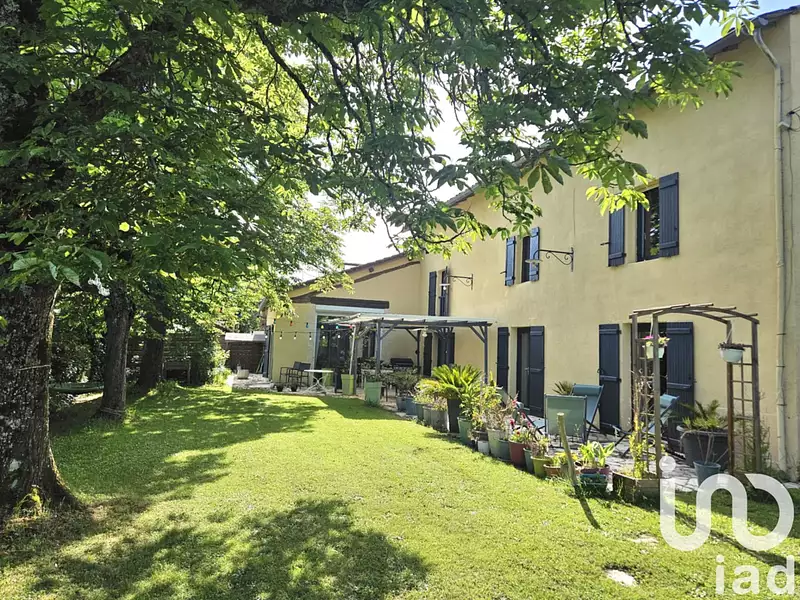 Maison, 396 m²