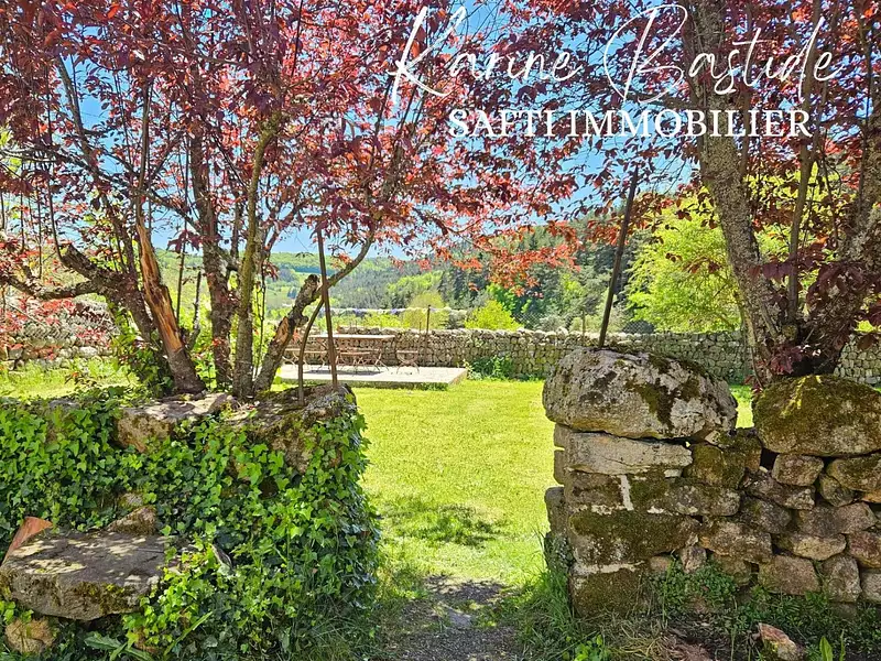 Maison, 350 m²