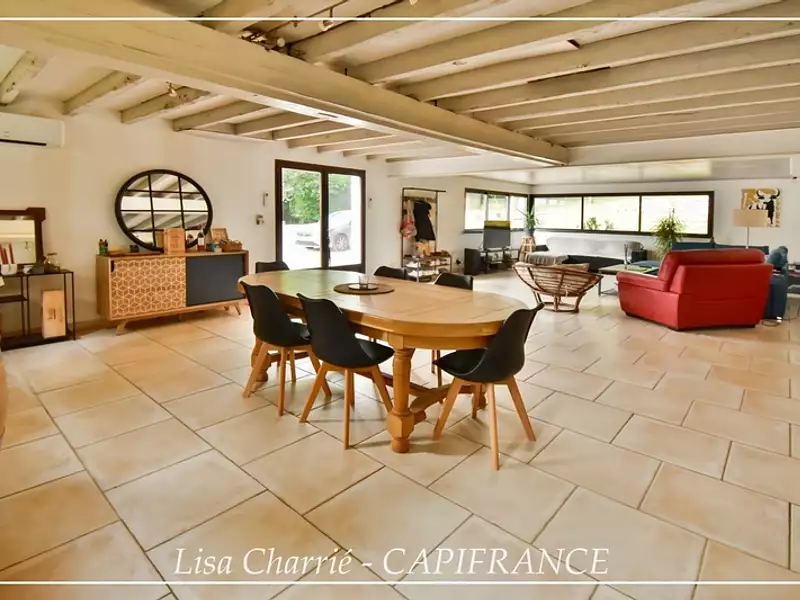Maison, 164 m²