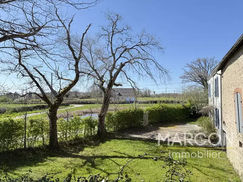 Maison, 190 m²