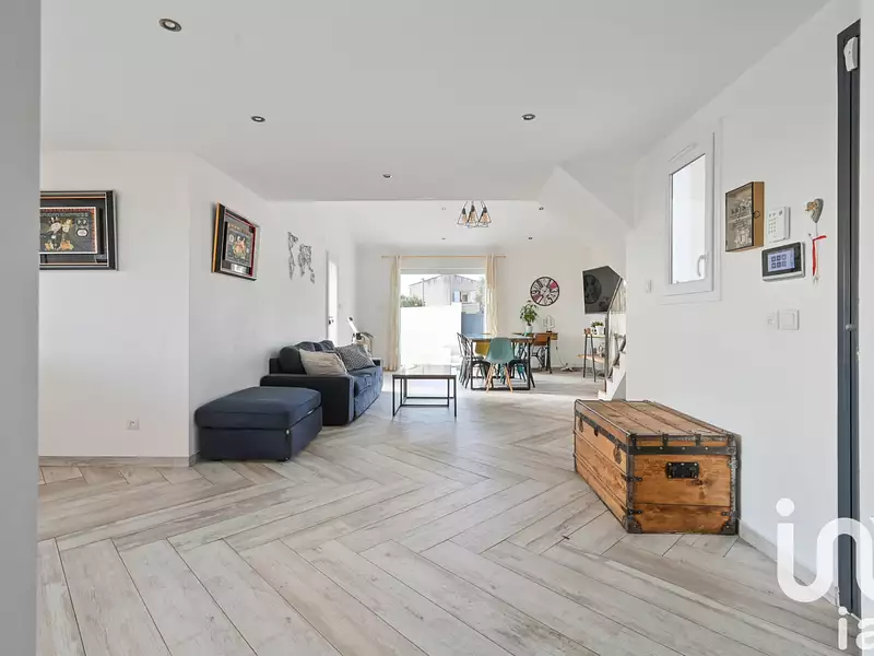 Maison, 113 m²