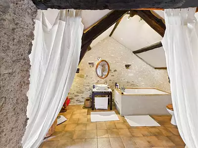 Maison, 270 m²