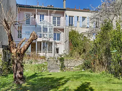 Maison, 215 m²