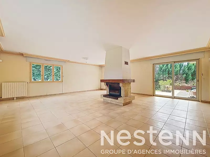 Maison, 250 m²