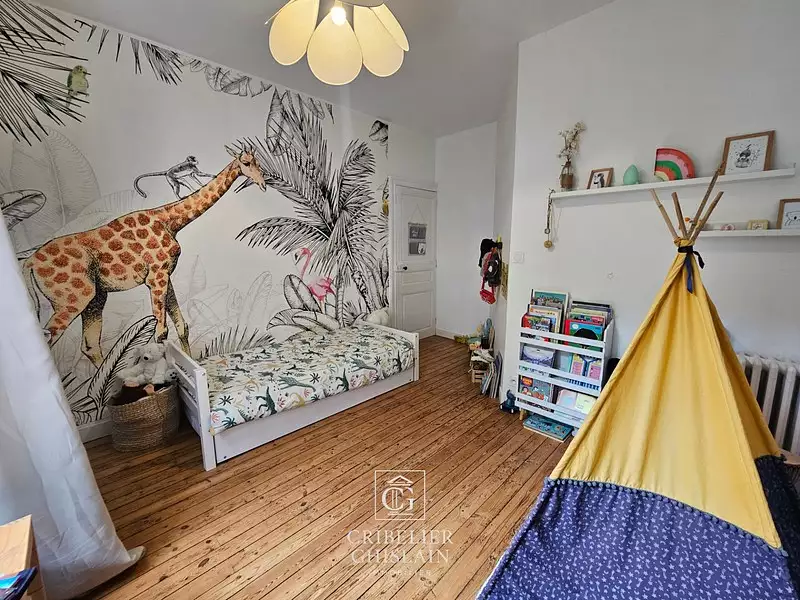 Maison, 190 m²