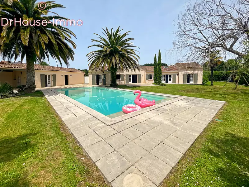 Maison, 180 m²