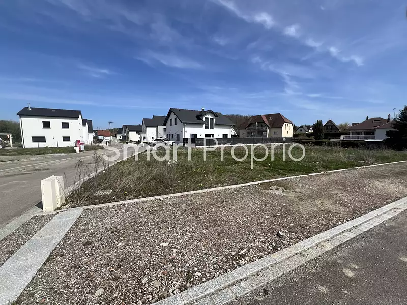 Terrain, 762 m²