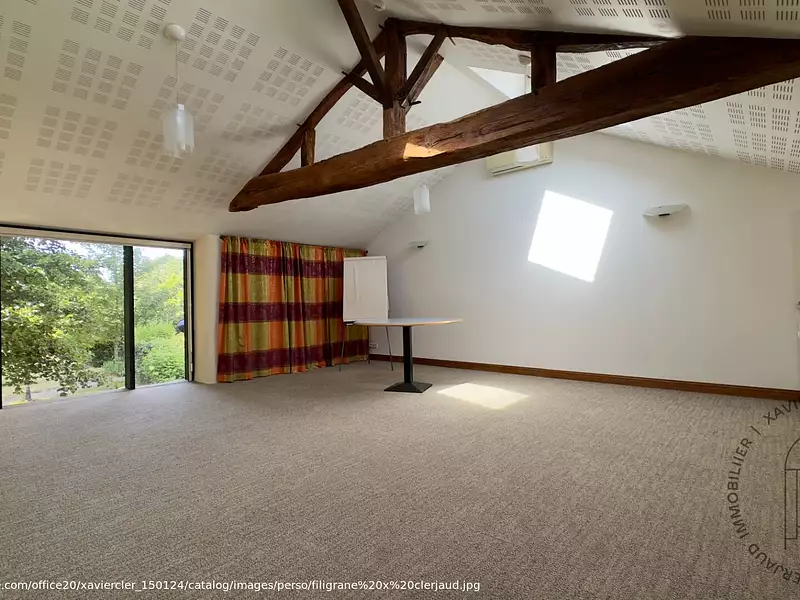 Immeuble, 412,59 m²