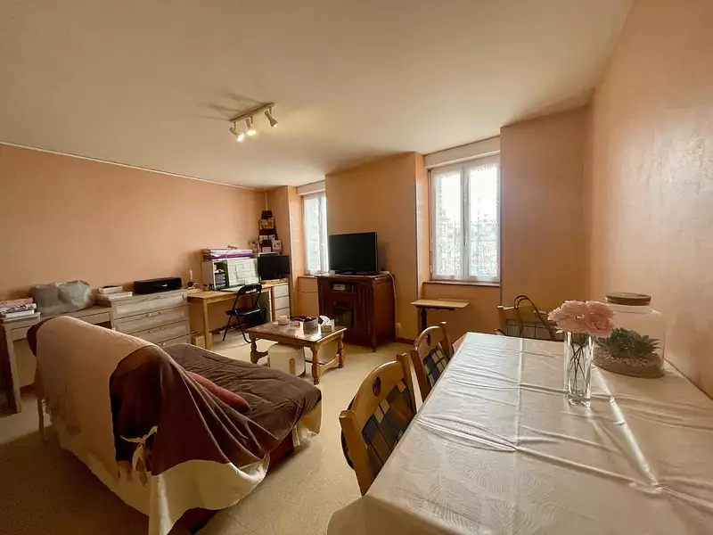 Immeuble, 198 m²