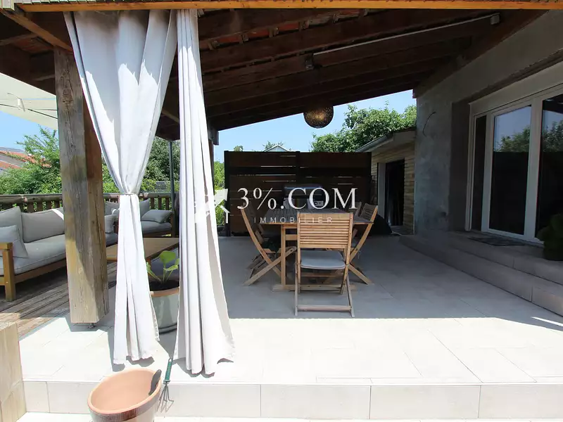Maison, 158 m²