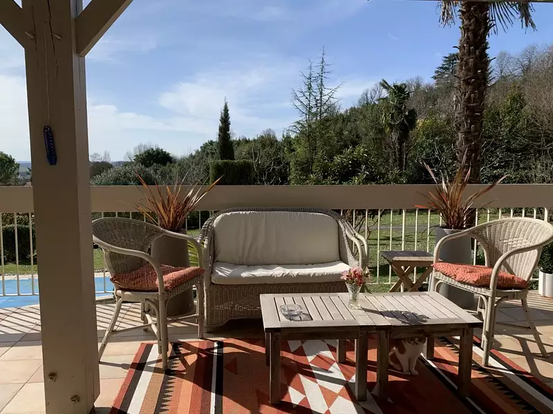 Maison, 270 m²