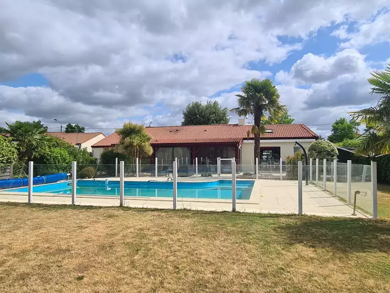 Maison, 159 m²