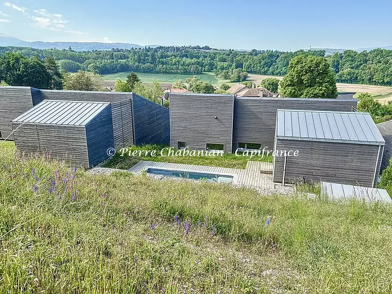 Maison, 151 m²