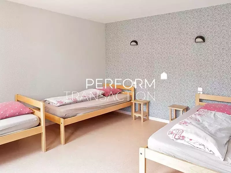 Maison, 600 m²