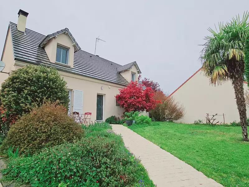 Maison, 147 m²