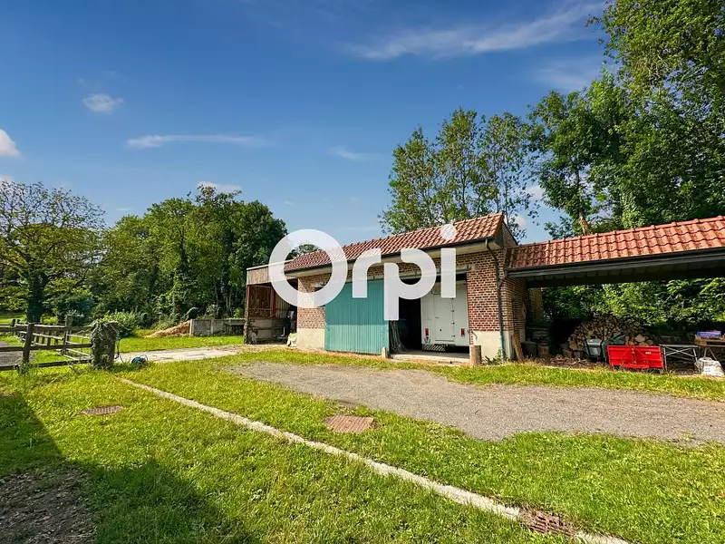 Maison, 245 m²