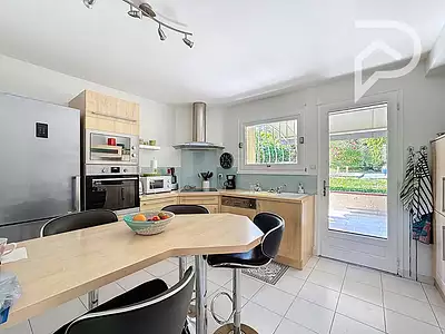 Maison, 122 m²