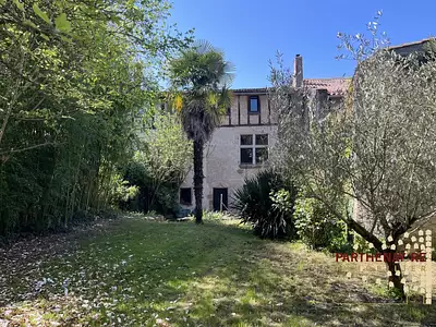 Maison, 236 m²