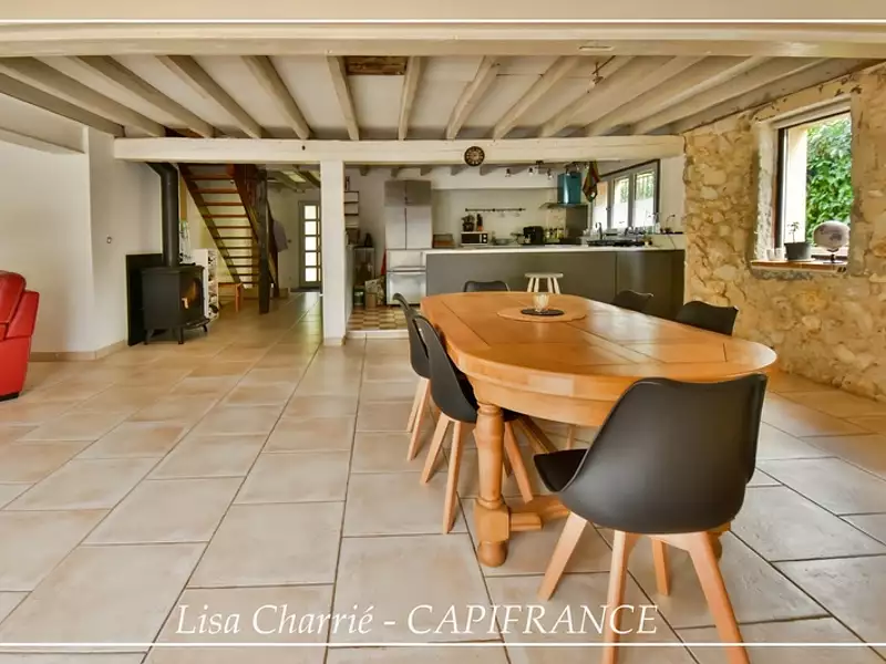 Maison, 164 m²