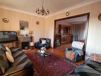 Maison, 306 m²